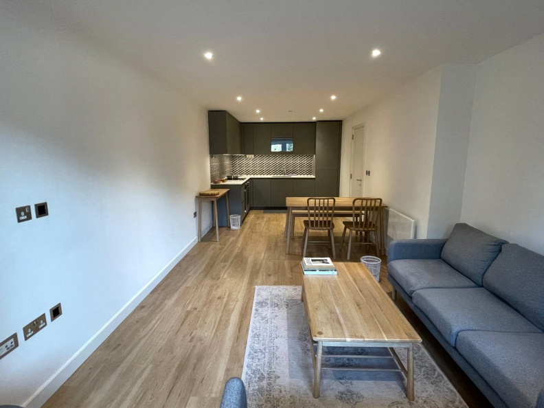 2 bedrooms apartments/flats to sale in Caversham Road, London, Barnet-image 9