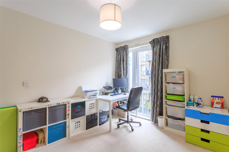 3 bedrooms apartments/flats to sale in Guardian Avenue, London-image 17