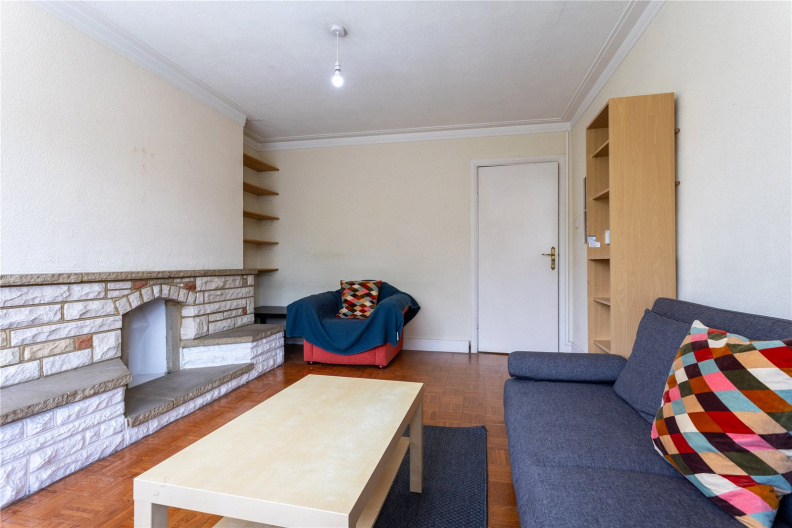 2 bedrooms apartments/flats to sale in Ealing Village, London-image 4