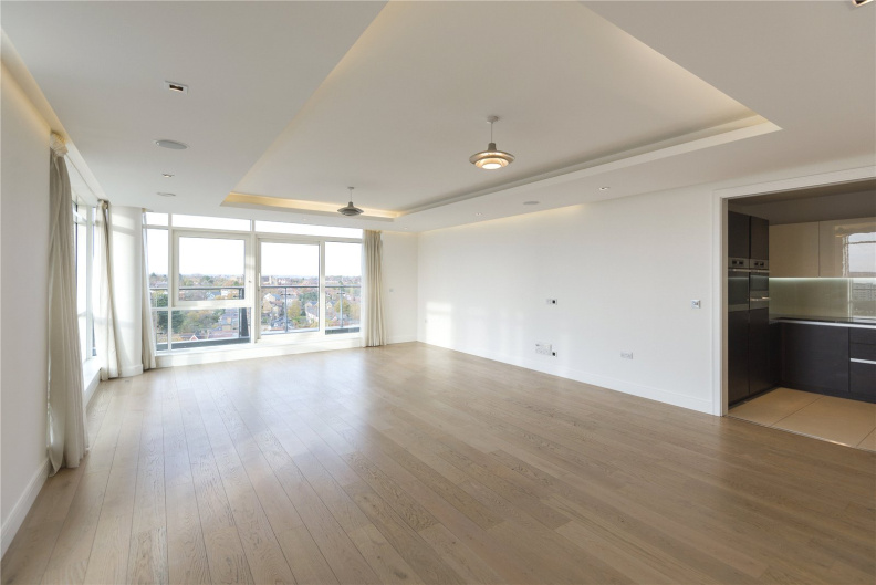 3 bedrooms apartments/flats to sale in Longfield Avenue, Ealing-image 1