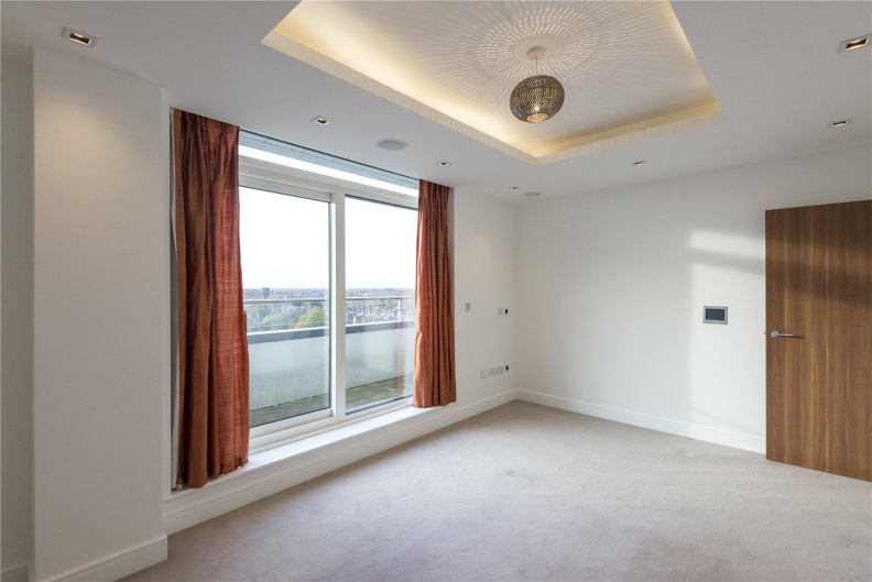 3 bedrooms apartments/flats to sale in Longfield Avenue, Ealing-image 13