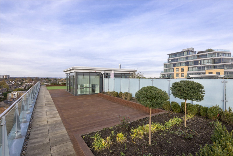 3 bedrooms apartments/flats to sale in Longfield Avenue, Ealing-image 3