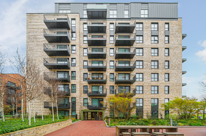 Studio apartments/flats to sale in Greenleaf Walk, Southall-image 1