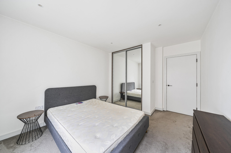 1 bedroom apartments/flats to sale in Greenleaf Walk, Southall-image 16