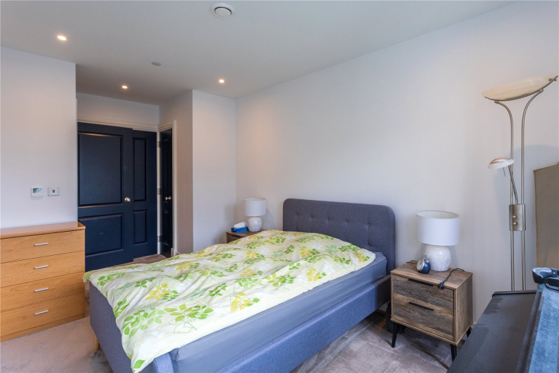 1 bedroom apartments/flats to sale in Filmworks Walk, Ealing-image 5