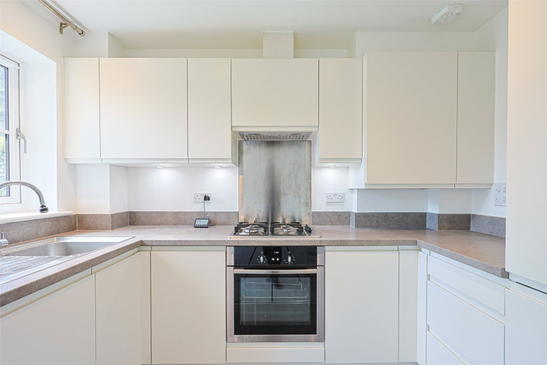 1 bedroom apartments/flats to sale in Palomino Close, Hayes-image 7