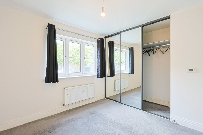 1 bedroom apartments/flats to sale in Palomino Close, Hayes-image 3