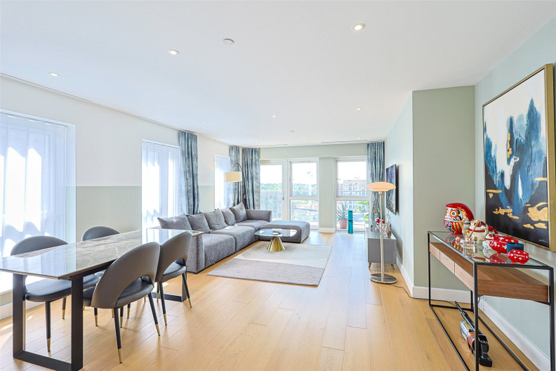 3 bedrooms apartments/flats to sale in Caversham Road, Colindale-image 14