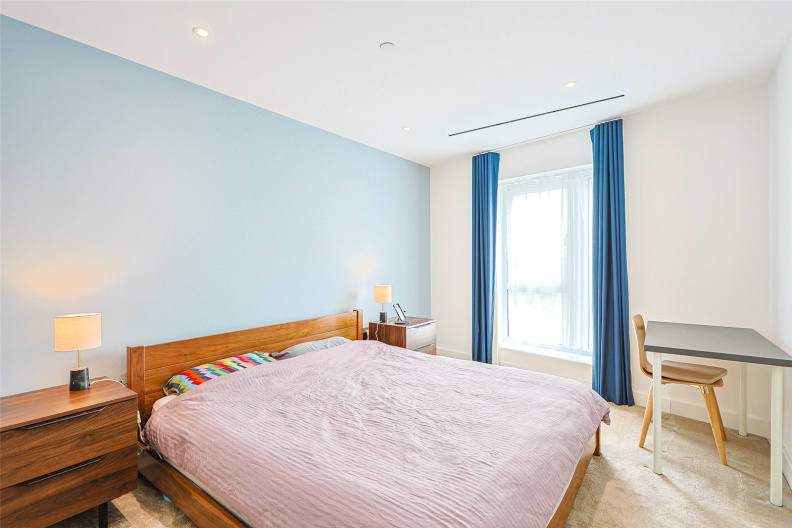 3 bedrooms apartments/flats to sale in Caversham Road, Colindale-image 3