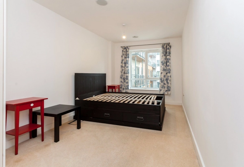 2 bedrooms apartments/flats to sale in Boulevard Drive, Beaufort Park, Colindale-image 11