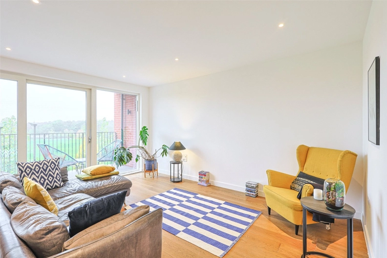 3 bedrooms apartments/flats to sale in Lismore Boulevard, Colindale-image 8