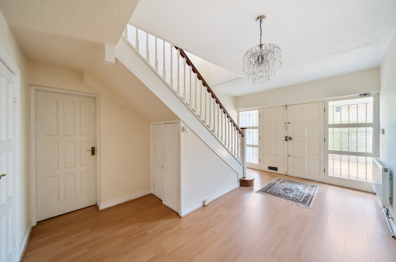 5 bedrooms houses to sale in Foscote Road, Hendon Central-image 15