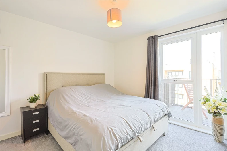 1 bedroom apartments/flats to sale in Westmoreland Road, Colindale-image 5