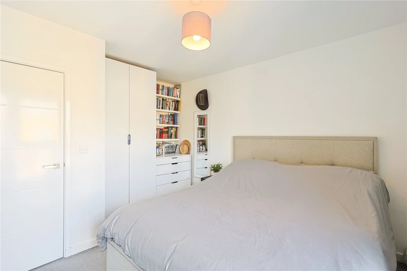 1 bedroom apartments/flats to sale in Westmoreland Road, Colindale-image 12