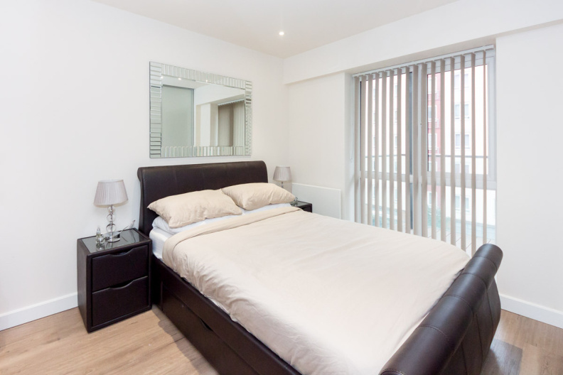 1 bedroom apartments/flats to sale in Boulevard Drive, Colindale-image 3