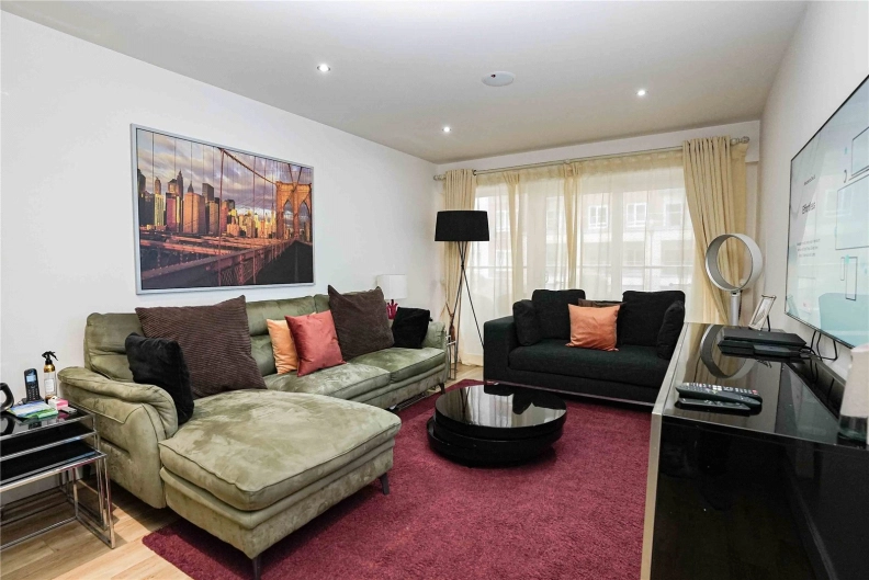 2 bedrooms apartments/flats to sale in Boulevard Drive, Beaufort Park, Colindale-image 2