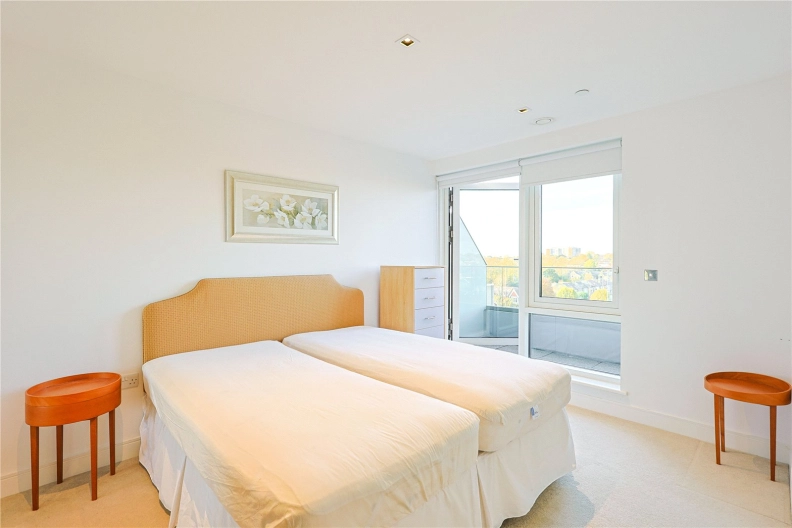 2 bedrooms apartments/flats to sale in Longfield Avenue, Ealing-image 13