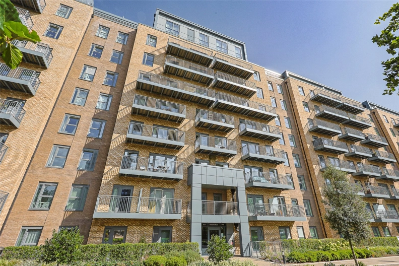 1 bedroom apartments/flats to sale in Beaufort Square, Beaufort Park, Colindale-image 1