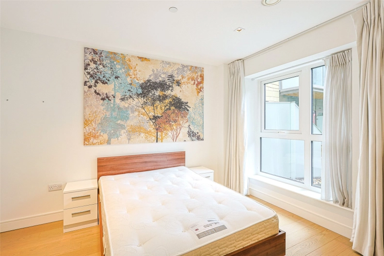 1 bedroom apartments/flats to sale in Longfield Avenue, Ealing-image 3