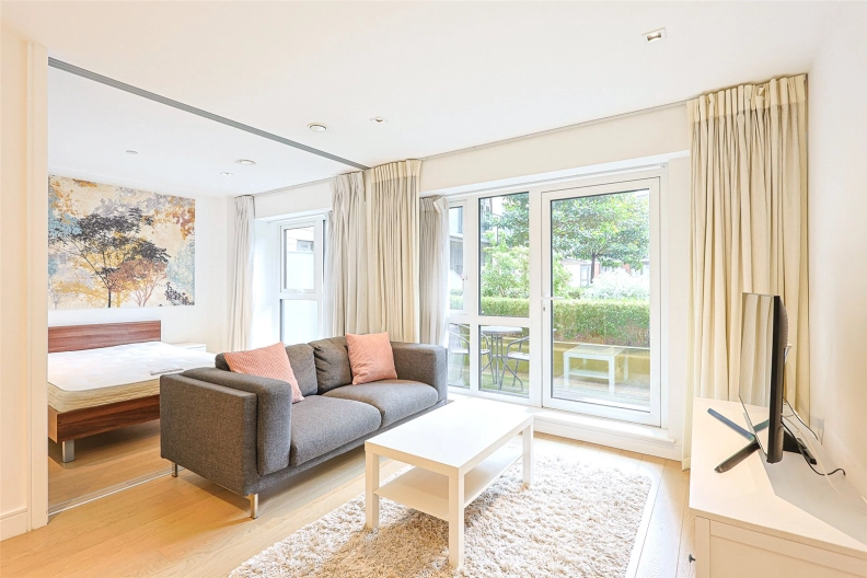 1 bedroom apartments/flats to sale in Longfield Avenue, Ealing-image 2