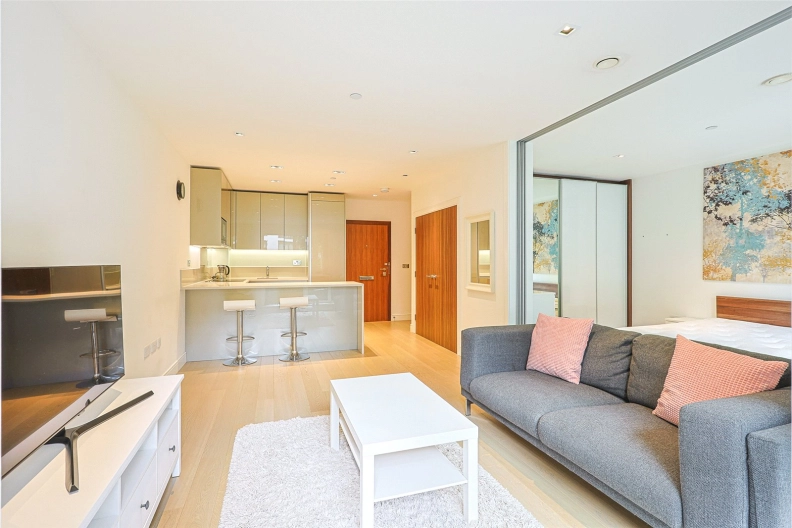 1 bedroom apartments/flats to sale in Longfield Avenue, Ealing-image 1