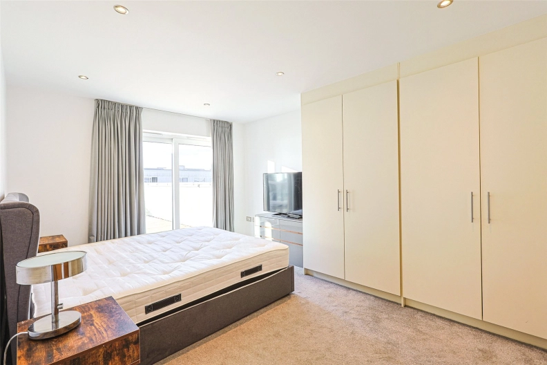 3 bedrooms apartments/flats to sale in Boulevard Drive, Beaufort Park, Colindale-image 15