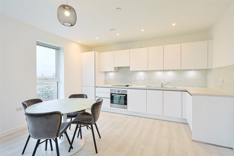 2 bedrooms apartments/flats to sale in East Acton Lane, Acton-image 4