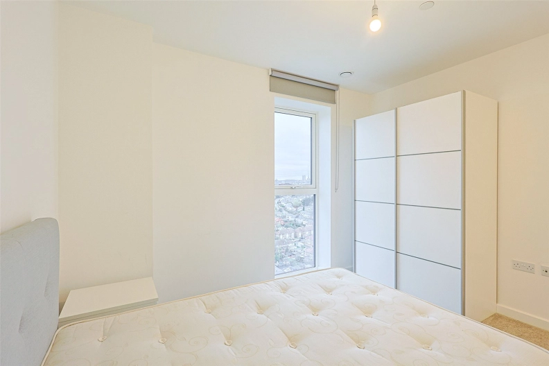 2 bedrooms apartments/flats to sale in East Acton Lane, Acton-image 16