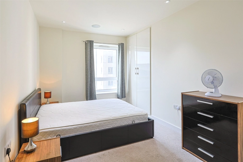 2 bedrooms apartments/flats to sale in Aerodrome Road, Beaufort Park, Colindale-image 9