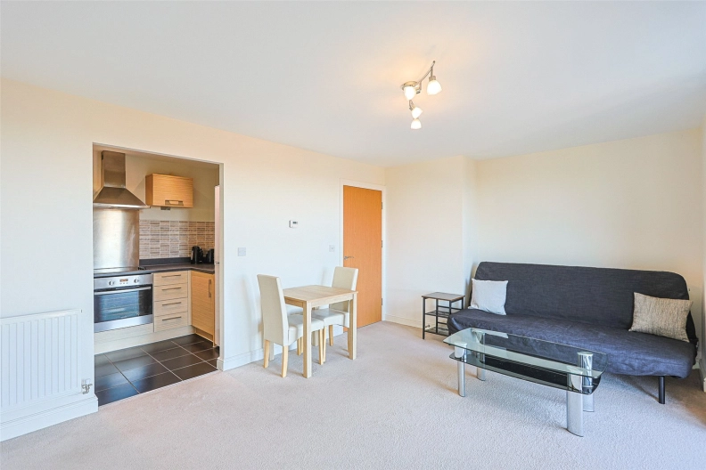 1 bedroom apartments/flats to sale in Needleman Close, Colindale-image 3