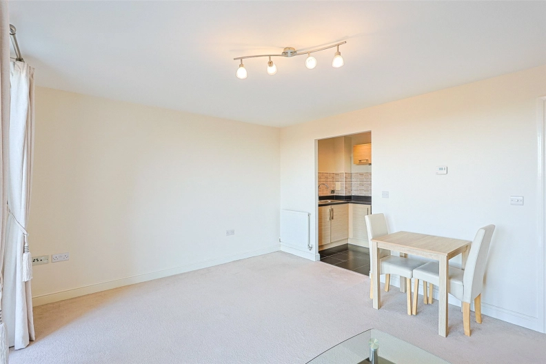 1 bedroom apartments/flats to sale in Needleman Close, Colindale-image 8