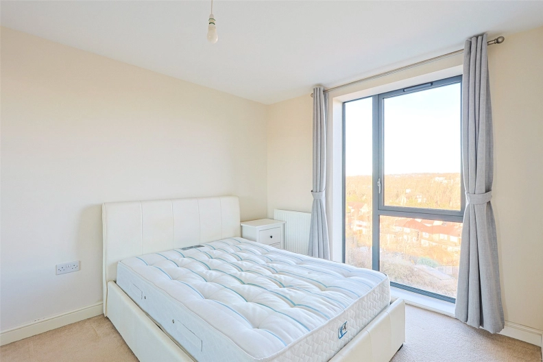 1 bedroom apartments/flats to sale in Needleman Close, Colindale-image 4