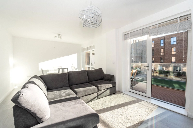 2 bedrooms apartments/flats to sale in Grahame Park Way, Colindale-image 2