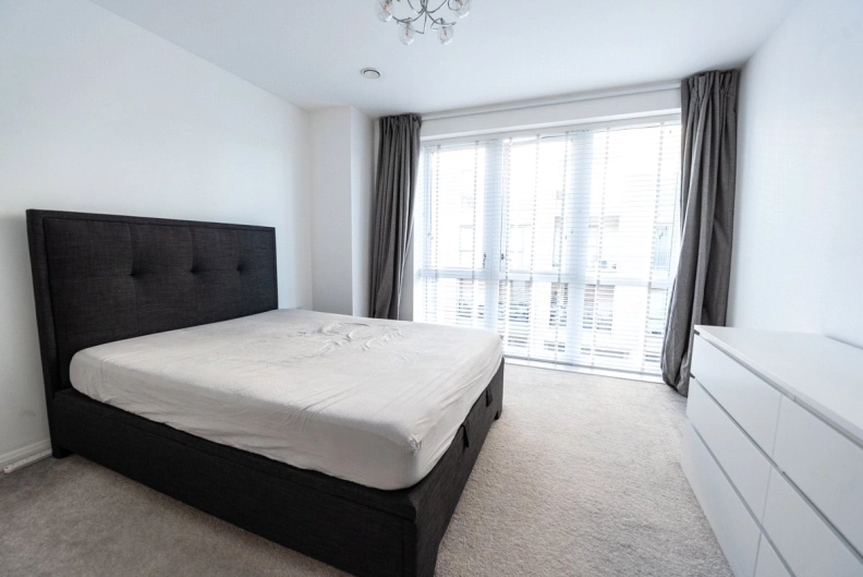 2 bedrooms apartments/flats to sale in Grahame Park Way, Colindale-image 5