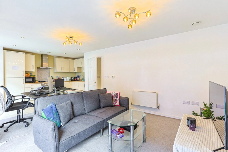 2 bedrooms apartments/flats to sale in The Greenway, Colindale-image 2