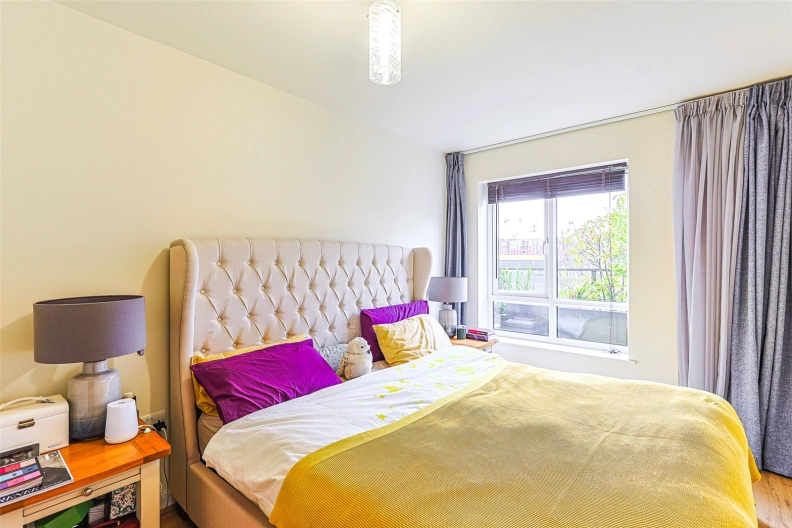 1 bedroom apartments/flats to sale in Heritage Avenue, Beaufort Park, Colindale-image 5