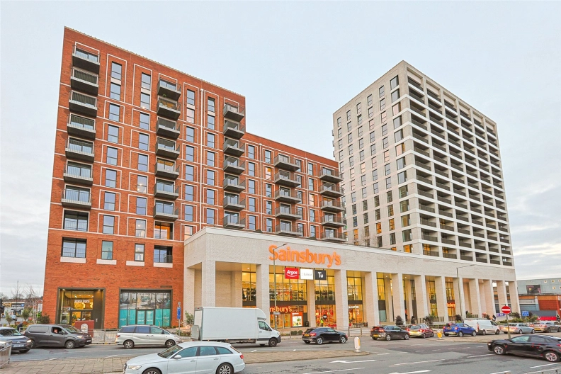 2 bedrooms apartments/flats to sale in The Hyde, Colindale-image 1