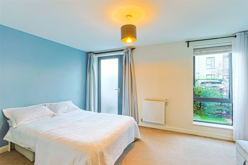 1 bedroom apartments/flats to sale in Salk Close, Colindale-image 8