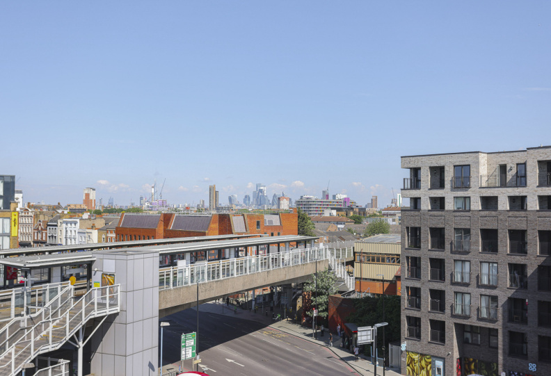 Studio apartments/flats to sale in Deals Gateway, Deptford-image 9