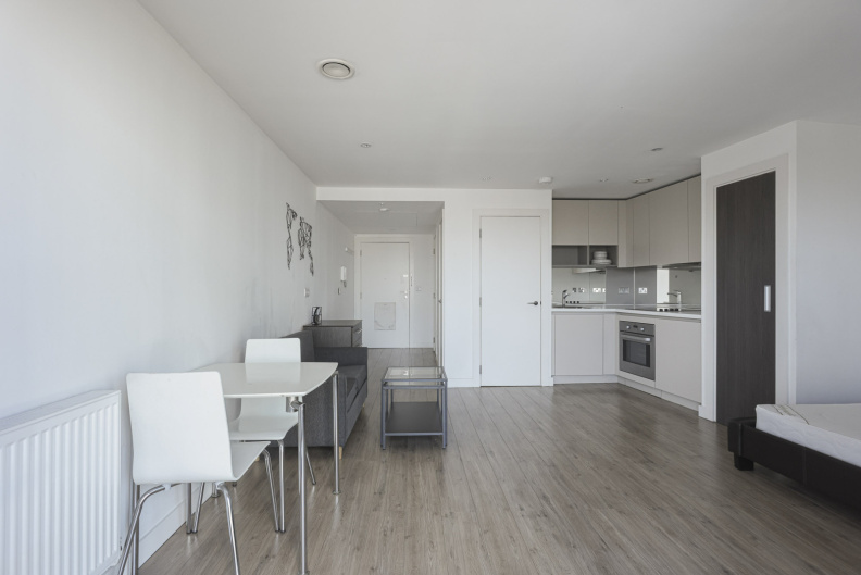 Studio apartments/flats to sale in Deals Gateway, Deptford-image 8