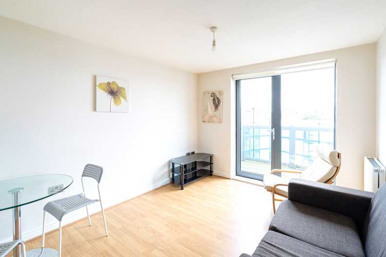 1 bedroom apartments/flats to sale in Charcot Road, Pulse, Colindale-image 3