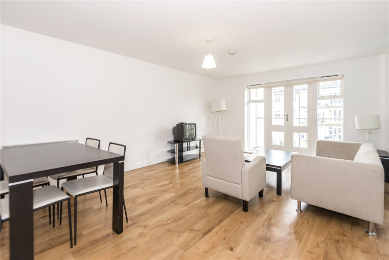 1 bedroom apartments/flats to sale in Park Lodge Avenue, West Drayton-image 11