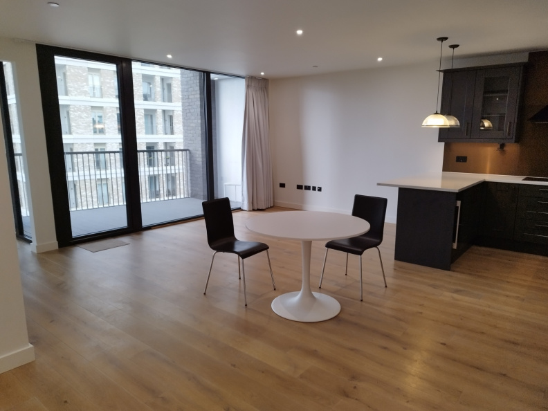 3 bedrooms apartments/flats to sale in Emery Way, Tower Hill-image 2