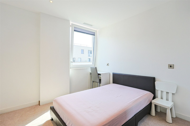 2 bedrooms apartments/flats to sale in Capitol Way, Colindale-image 4