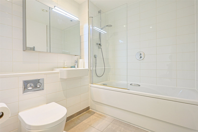 2 bedrooms apartments/flats to sale in Capitol Way, Colindale-image 8