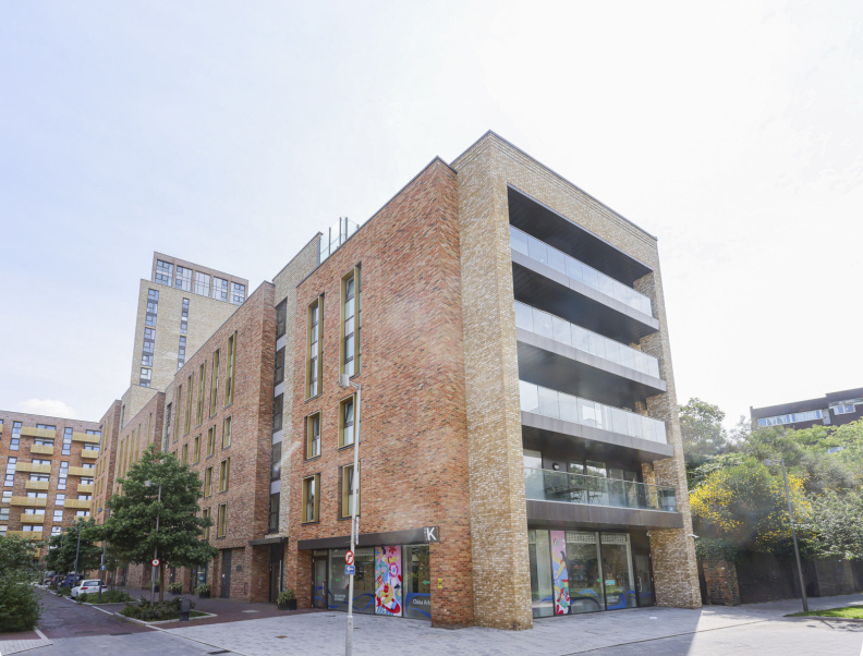 2 bedrooms apartments/flats to sale in Bailey Street, Surrey Quays-image 1