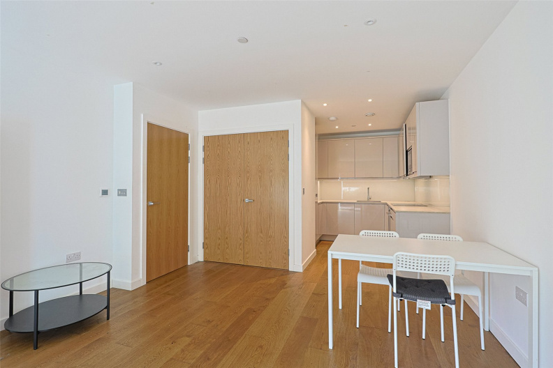 1 bedroom apartments/flats to sale in Thonrey Close, Colindale Gardens-image 16