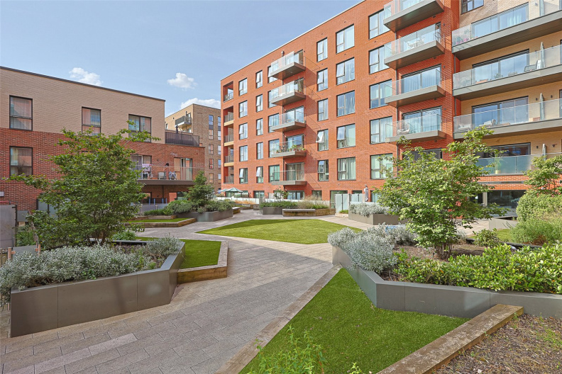 1 bedroom apartments/flats to sale in Thonrey Close, Colindale Gardens-image 11