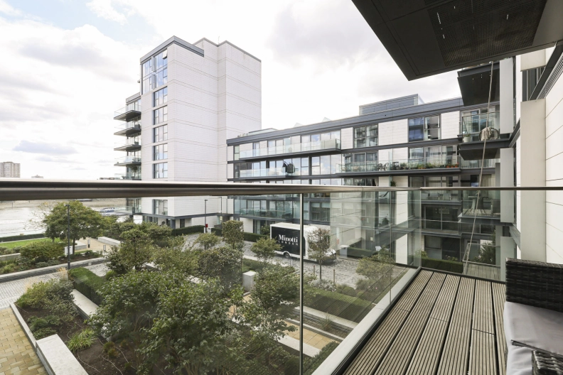 3 bedrooms apartments/flats to sale in Waterfront Drive, Imperial Wharf-image 7