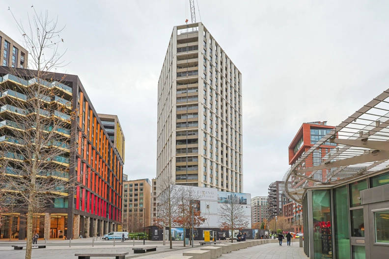 1 bedroom apartments/flats to sale in Ponton Road, Nine Elms-image 5